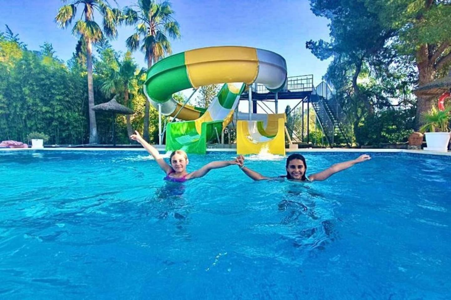 Del Artista Super Lujo Villa